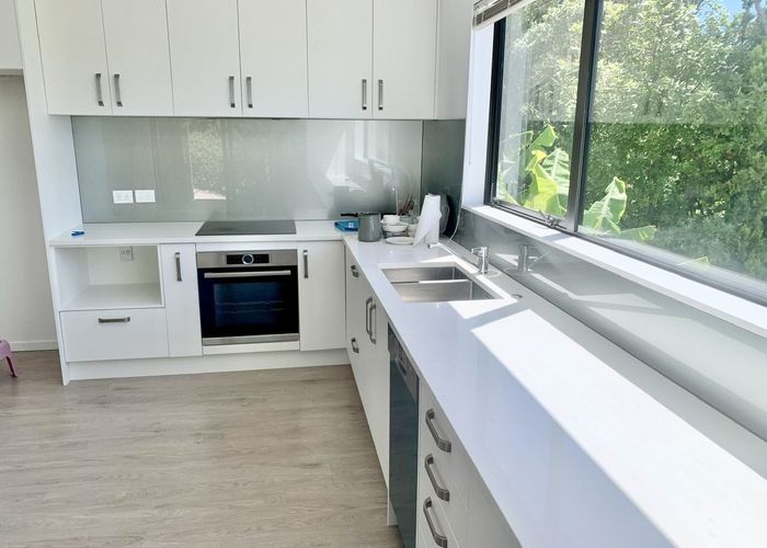  at 147 Kowhai Road, Mairangi Bay, North Shore City, Auckland