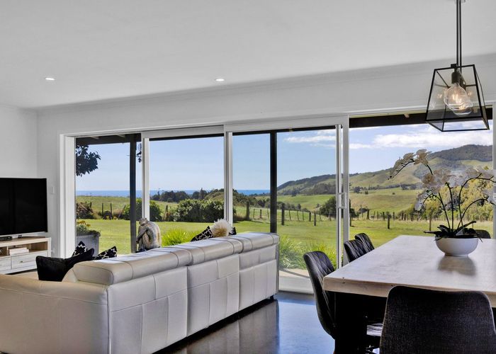  at 203 Upper Timaru Road, Pitone, New Plymouth