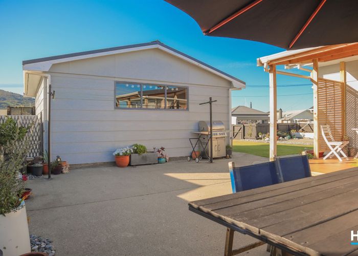 at 121 Blake Street, Blaketown, Greymouth