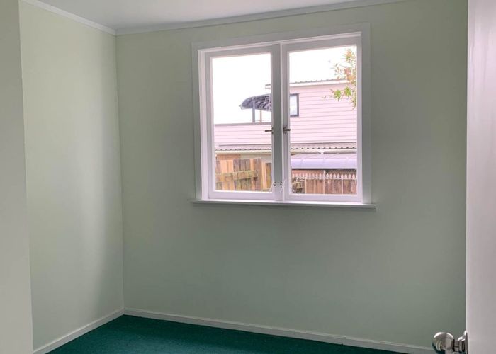  at 1/19 Archibald Road, Kelston, Waitakere City, Auckland