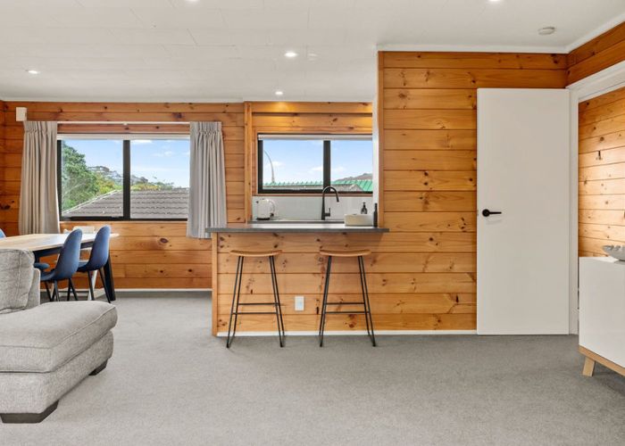  at 115 Mark Avenue, Grenada Village, Wellington