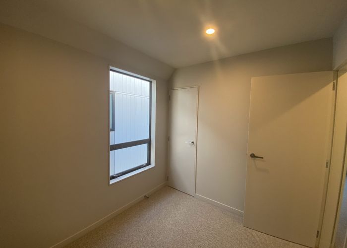  at 2/130 Richmond Street, Petone, Lower Hutt, Wellington