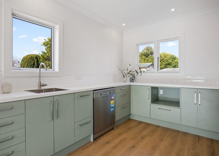  at 178 Wilsons Road South, St. Martins, Christchurch City, Canterbury