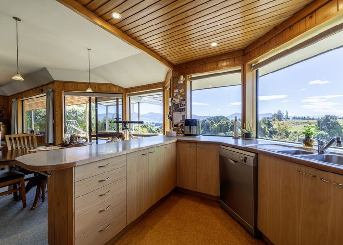  at 286 Downs Road, Geraldine Downs