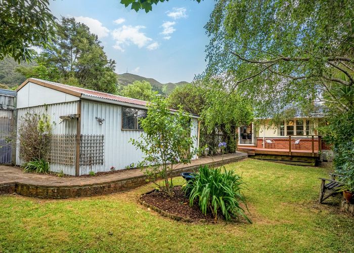  at 31 Wilkie Crescent, Naenae, Lower Hutt, Wellington