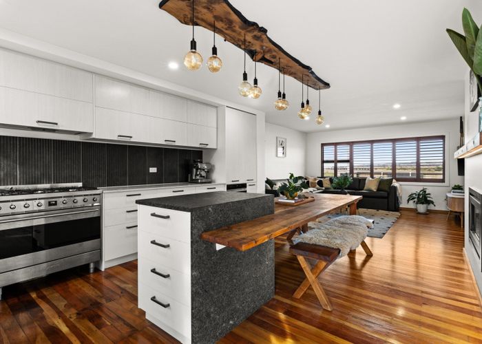  at 62 Meeanee Quay, Westshore, Napier, Hawke's Bay