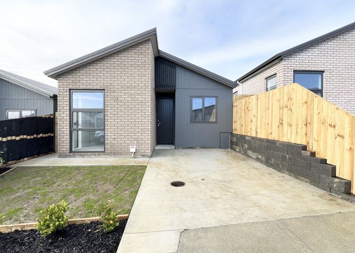  at 44 Horokaka Street, Massey, Waitakere City, Auckland