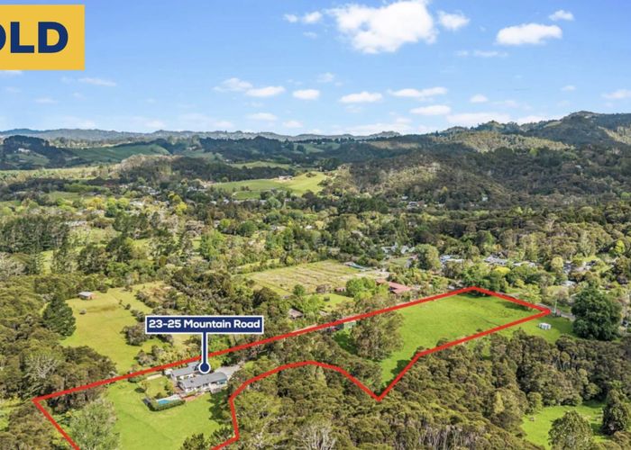  at 23 Mountain View Road, Morningside, Auckland