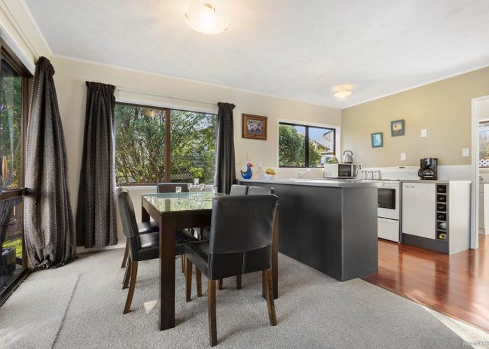  at 4 Rena Place, West Harbour, Auckland