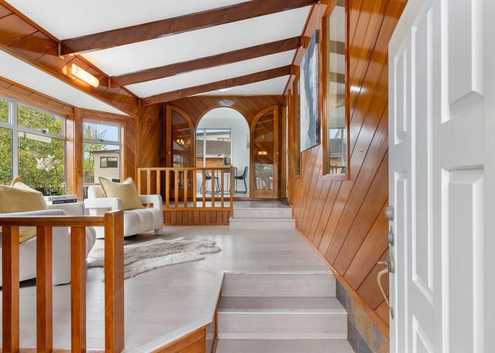  at 54 Cockayne Crescent, Sunnynook, North Shore City, Auckland