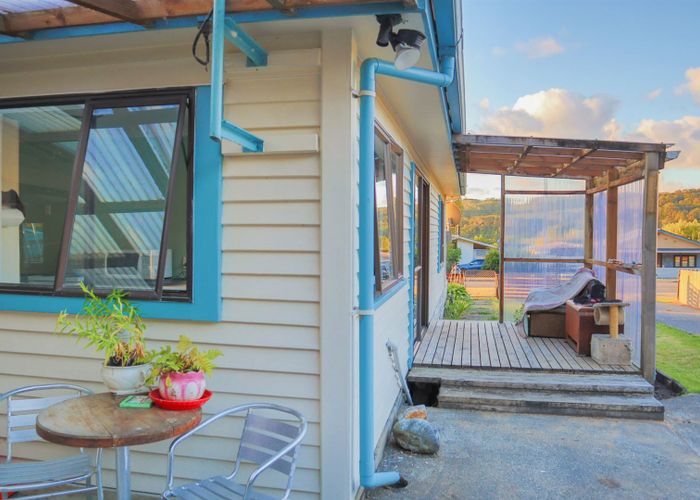  at 4 Mawhera Street, Dobson, Greymouth
