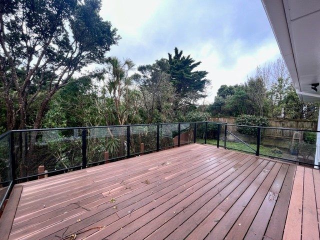  at 21 Maple Grove, Maungaraki, Lower Hutt, Wellington