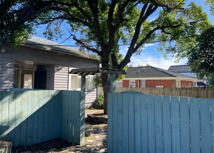  at 2/671 Mt Albert Road, Royal Oak, Auckland City, Auckland