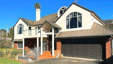  at 1/104 Matipo Road, Mairangi Bay, Auckland