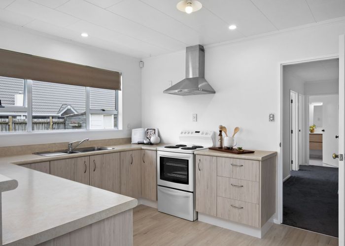  at 18 Te Kupe Road, Paraparaumu Beach, Kapiti Coast, Wellington