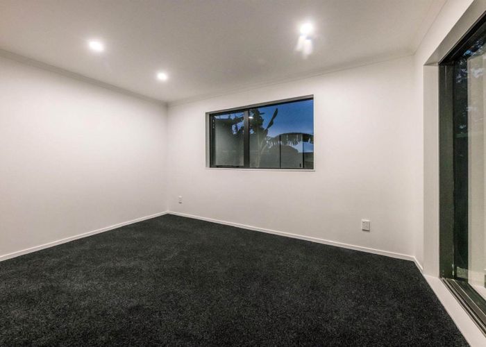  at 31E Waddell Avenue, Point England, Auckland City, Auckland