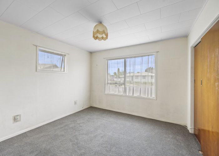  at 5 London Place, Tamatea, Napier, Hawke's Bay