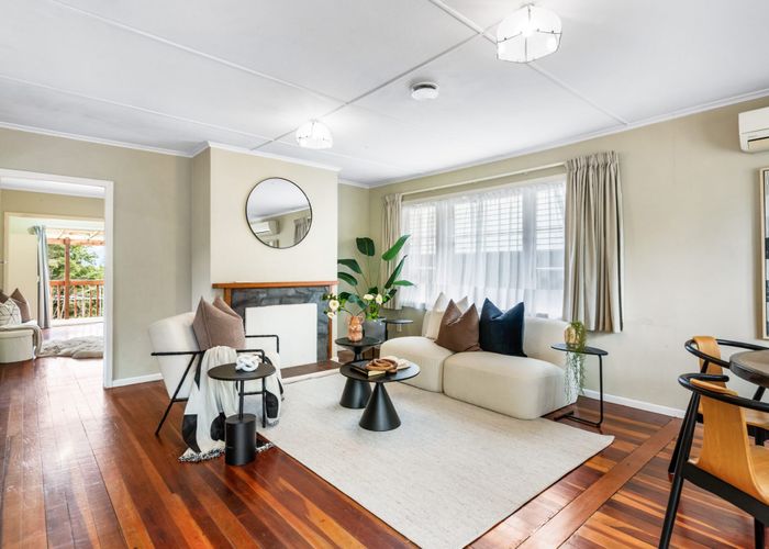  at 31 Phillip Avenue, Glen Eden, Waitakere City, Auckland