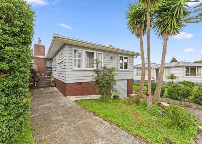  at 21 Tawa Crescent, Manurewa, Manukau City, Auckland