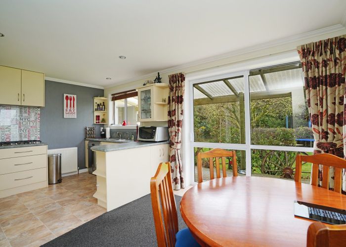  at 9 Allan Street, Otatara