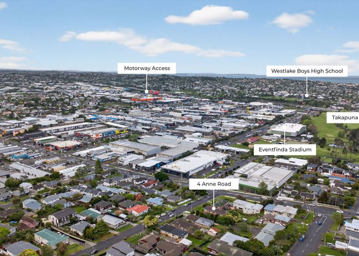  at 1/4 & 2/4 Anne Road, Hillcrest, North Shore City, Auckland