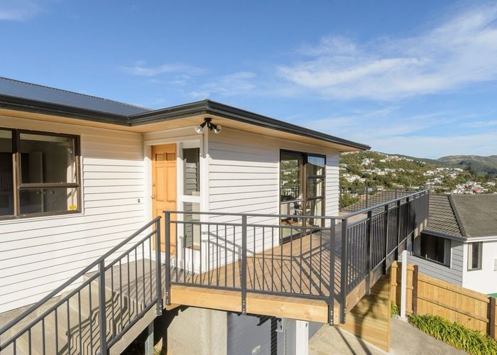 at 34 Percy Dyett Drive, Karori, Wellington, Wellington