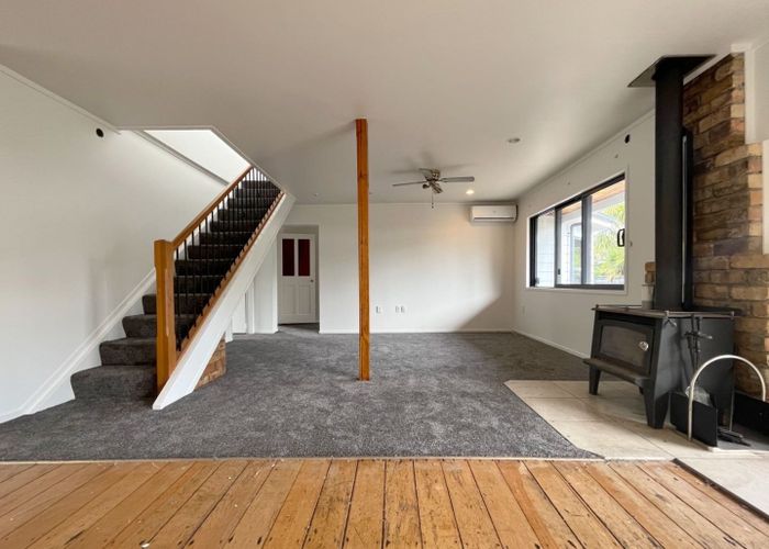  at 30 Queen Street, Riverhead, Riverhead