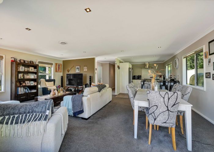  at 15A Heta Road, Highlands Park, New Plymouth, Taranaki