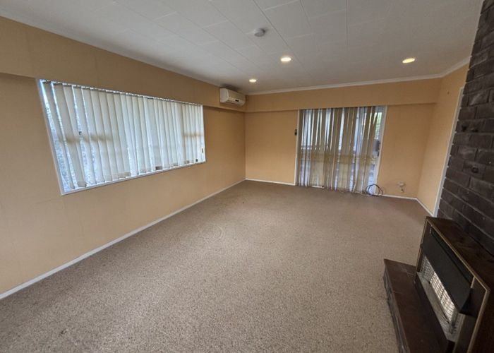  at 1 Guernsey Place, Fitzherbert, Palmerston North, Manawatu / Whanganui