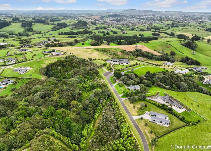  at 1 Donald Gavin Way, Pukekohe East, Franklin, Auckland