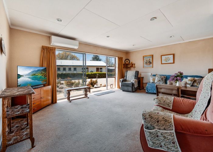  at 2/8 Enterprise Street, Alexandra, Alexandra