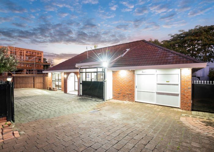  at 3/15 Alfriston Road, Manurewa East, Auckland