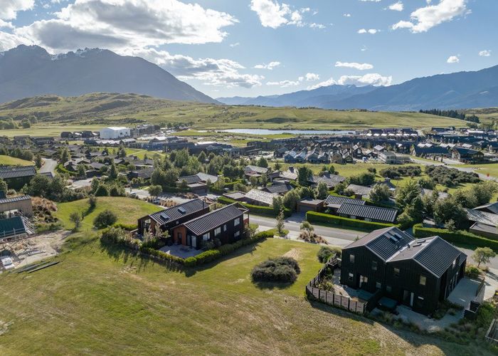  at 5 Rannoch Drive, Jacks Point, Queenstown-Lakes, Otago