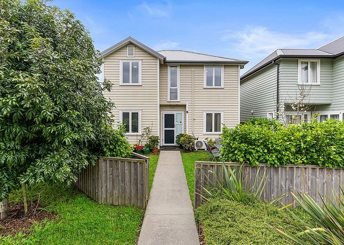  at 83 Grove Road, Papakura, Papakura