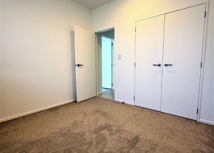  at 12 William Calvert Drive, Swanson, Auckland