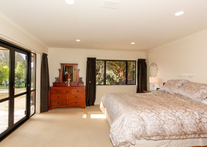  at 35 Shelter Grove, Frankleigh Park, New Plymouth