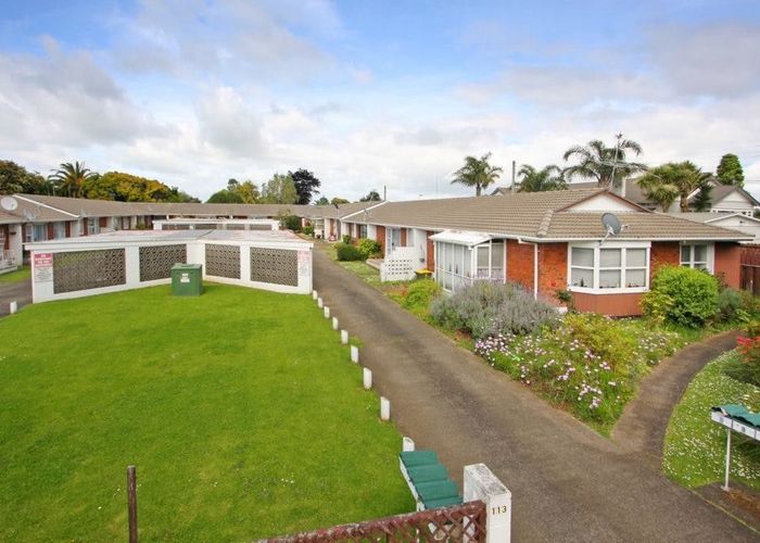  at 4/113 Wallace Road, Papatoetoe, Auckland