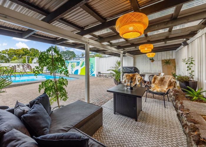  at 3/19 Cresta Avenue, Beach Haven, North Shore City, Auckland