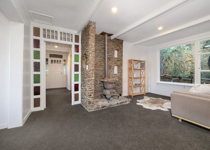 at 24 Athol Place, Ravensbourne, Dunedin, Otago