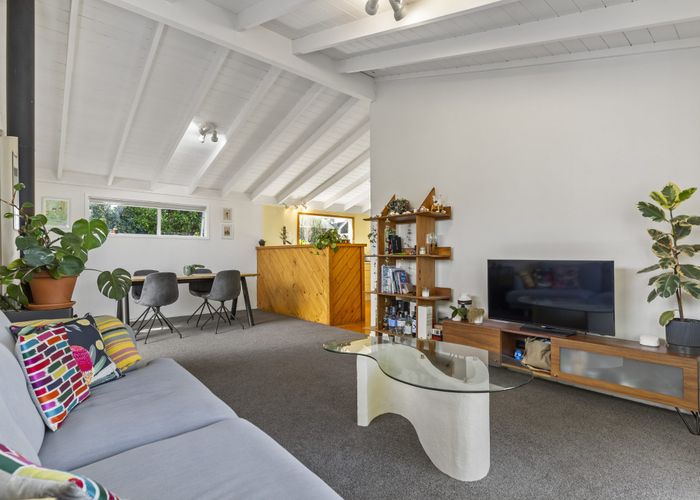  at 1 Pomelo Road, Te Atatu South, Auckland