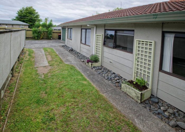 at 72C Bellevue Road, Brookfield, Tauranga, Bay Of Plenty