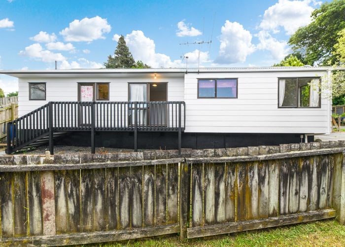  at 10 Frosses Place, Massey, Auckland