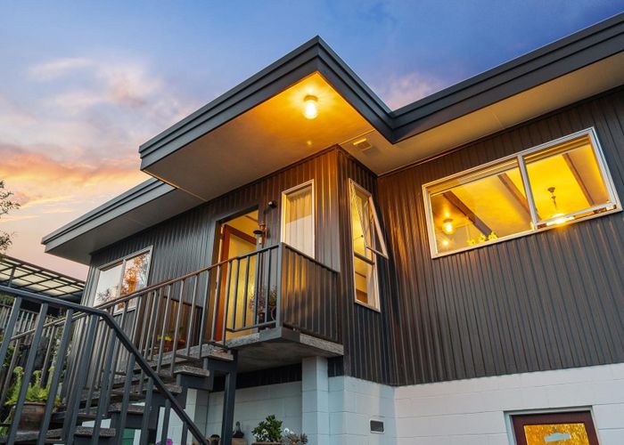  at 22 Widmore Drive, Massey, Waitakere City, Auckland