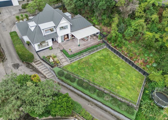  at 104 Cheviot Road, Lowry Bay, Lower Hutt