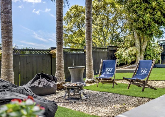  at 1/20 Rodney Street, Howick, Manukau City, Auckland