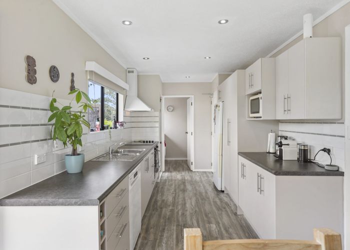  at 2 Thistledew Place, Bayview, North Shore City, Auckland