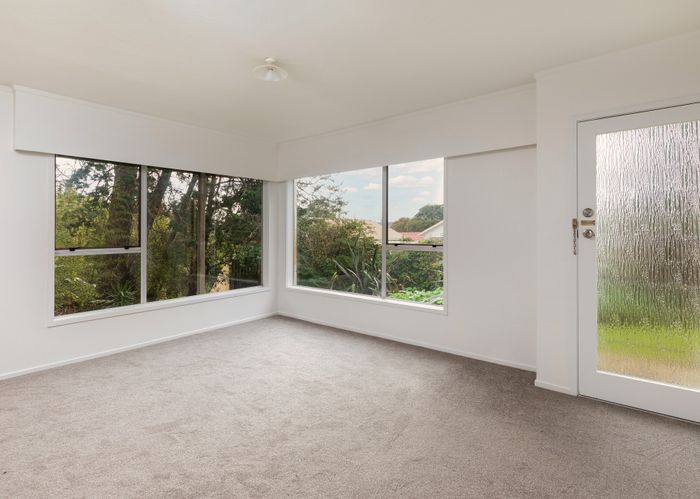  at 2/28 Copley Street, New Lynn, Auckland