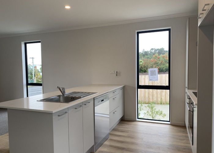  at 10B Rosier Road, Glen Eden, Waitakere City, Auckland