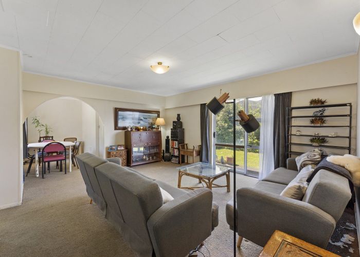  at 2/21 Bexley Grove, Wainuiomata, Lower Hutt