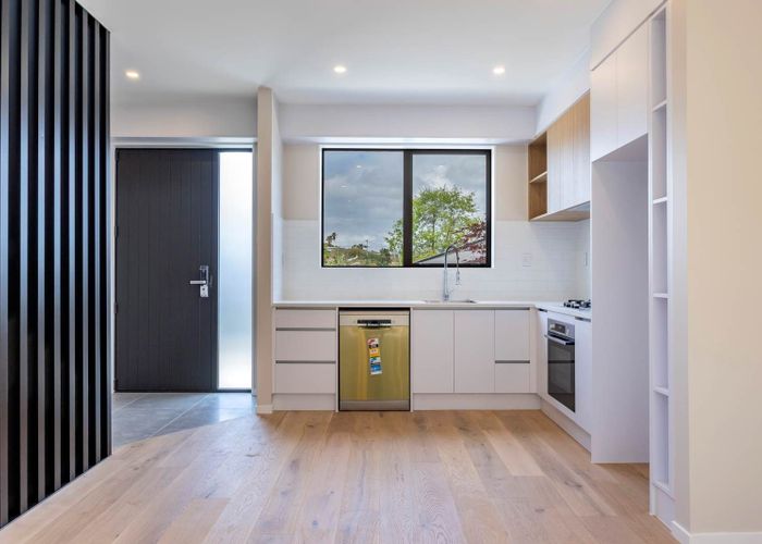  at Lot 2/4 Meadowvale Avenue, Forrest Hill, North Shore City, Auckland